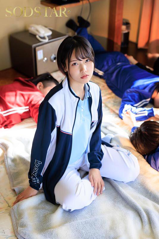 えwww修学旅行中、ボーイッシュな新人担任教師に憑依したったww 実は超敏感ムッツリ体質だった事が発覚www 俺（先生）のカラダを使って消灯後男子連中とエロいことしまくった大絶頂おふざけ記録。 柴崎はる サンプル画像 2