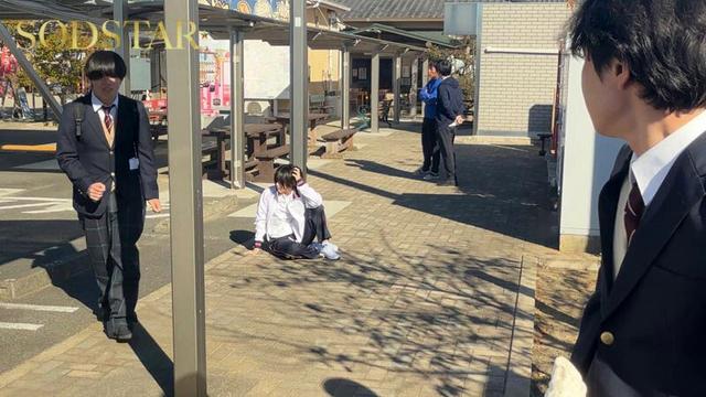 えwww修学旅行中、ボーイッシュな新人担任教師に憑依したったww 実は超敏感ムッツリ体質だった事が発覚www 俺（先生）のカラダを使って消灯後男子連中とエロいことしまくった大絶頂おふざけ記録。 柴崎はる サンプル画像 6