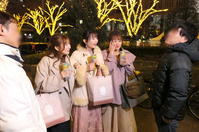 イブに結婚式なんてサイテー！逆ギレ独身・自称バチェロレッテがナンパしてきたハイスぺリーマン食い散らかし『孕ませて（ハート）』中出し懇願16射精！ サンプル画像 16
