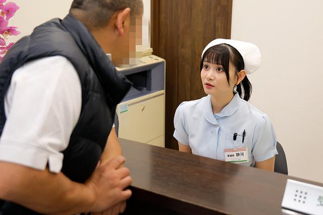 男の欲望をすべて受け入れてくれるメチャカワ白衣の天使のヒーリングべろちゅう甘くとろける唾液たっぷりご奉仕濃厚接吻でチ〇ポはビンビン、ドバドバ射精が止まらない！静河 サンプル画像 19