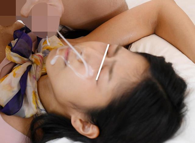 昼下がりの人妻が夫の留守宅でエステサロン始め、近所の男たちの勃起しっぱなしの絶倫チ〇ポに辛抱できず、夫に内緒で挿入して何度もイカされた。 サンプル画像 7
