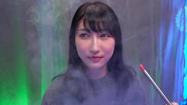 初めての移動式シーシャBar体験！興奮剤入りフレーバーで大胆になった男女が勃起したデカチンとおま〇こを擦り合わせたら素人娘は親友とSEXしてしまうのか？撮って出しマジックミラー号～ことえ＆りょう編～ 雪代一鳳 サンプル画像 1