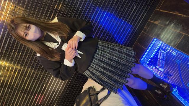 【コスハメ】小悪魔的美少女の桃尻の痙攣昇天ハメ撮り中出し 末広純 サンプル画像 3