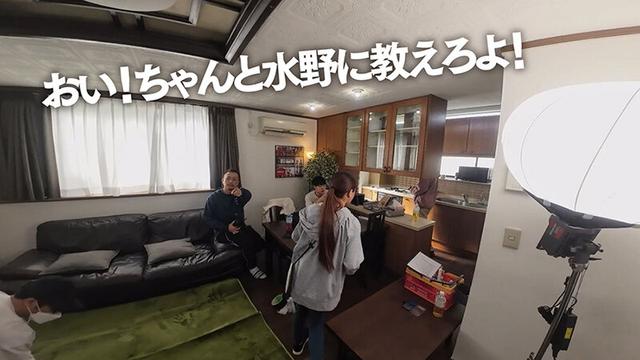 新人ADの眼鏡の奥をよく見たら顔面超美人なのに性格チョロそうなので撮影中にこっそりハメてみた がんばれっAD水野 水野めいみ サンプル画像 8