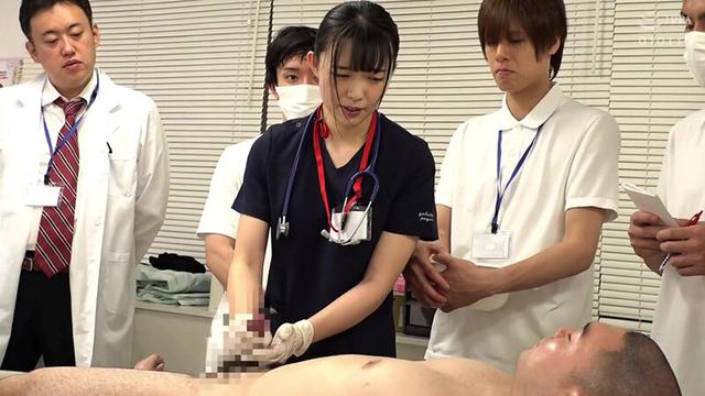 羞恥！生徒同士が男女とも全裸献体になって実技指導を行う質の高い授業を実施する看護実習2023～看護基礎実習（清拭・採尿・陰部洗浄）編～ 篠宮花音 サンプル画像 4