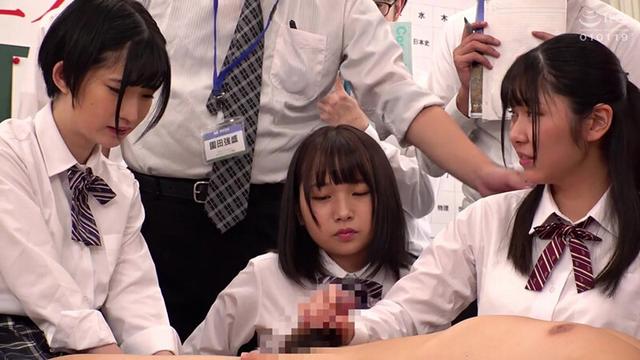 羞恥男女が体の違いを全裸になって学習する質の高い授業を実践する共学〇校の保健体育2時限目男性器の仕組み射精のメカニズム編 サンプル画像 2
