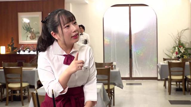 羞恥！おっぱいや膣穴尻穴までも視姦された私…日給8万円だけど制服が逆バニーなファミレスアルバイト！ 有栖かなう サンプル画像 1