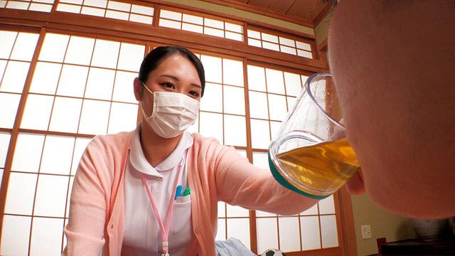 美人訪問ナースの強性スカトロ看護 れいか サンプル画像 4