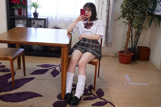 美女たちの足裏をふやけるまで舐めたい！ ルーズソックス編 サンプル画像 14
