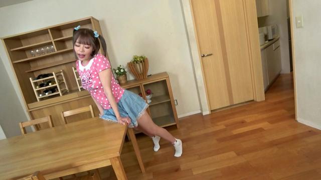 足を伸ばせば貴方もシンクロ！もう足ピーンしか愛せない！ 浜崎真緒 サンプル画像 1