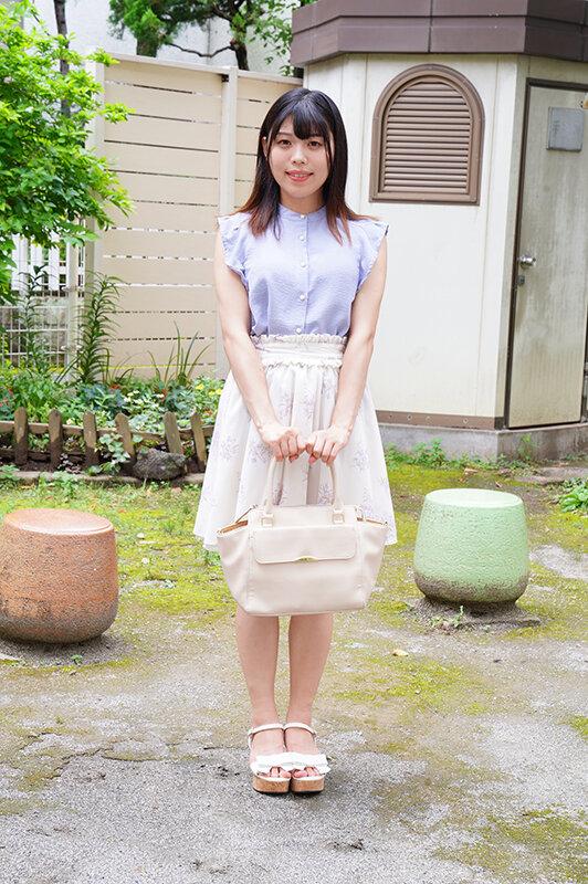 本日開店！母乳バーテンダー 真白りま サンプル画像 1