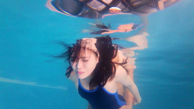 【FANZA限定！】本物シンクロ選手の水泳SEX！ 朝日芹奈 サンプル画像 16