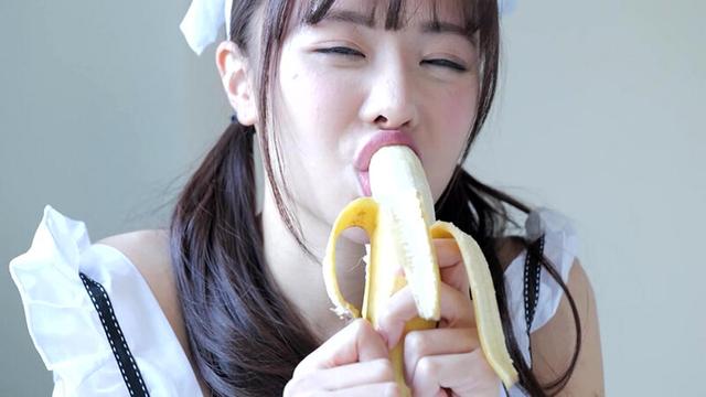 AV女優～セクシー女優10人の裸エプロン～有村のぞみ、弥生みづき、岬あずさ、白木優子、一条みお、栗山莉緒、藤井いよな、百瀬あすか、逢見リカ、永瀬みなも サンプル画像 12