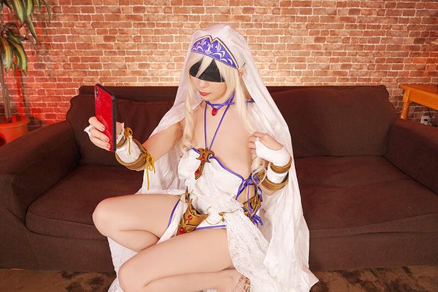 【VR】爆乳コスプレイヤー彼女と個人撮影オフパコ性交 もなみ 宝田もなみ サンプル画像 2