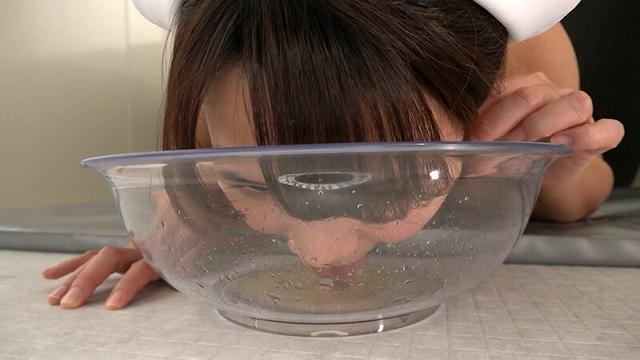 アナル！飲尿！ごっくん！3穴喉奥悶絶∞調教 雨宮凜 サンプル画像 2