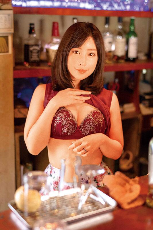 長生きしたいならエッチであれ！！「アタシたちのスケベパンティ見て、一緒にイキませんか？」～赤パンツ愛好家16人と、精の巡りが良くなるオトナのエロ体操第一～ サンプル画像 6