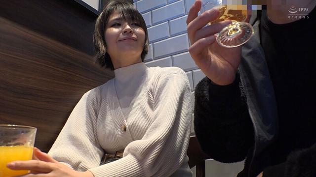 エロ巨乳Gカップ人妻！【まゆさん】まだまだ足りないもっとしたい 黛まゆ サンプル画像 1