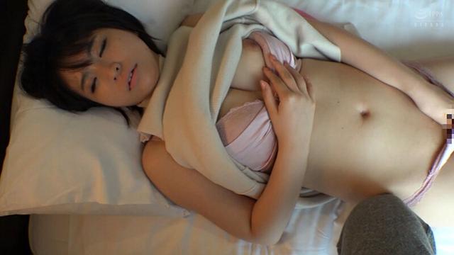 エロ巨乳Gカップ人妻！【まゆさん】まだまだ足りないもっとしたい 黛まゆ サンプル画像 3