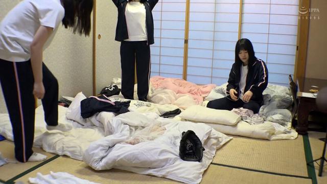 片思いHカップ女子マネージャー汗だく密着パイズリセックス「先輩になら何されてもOKです」 内田すみれ サンプル画像 1