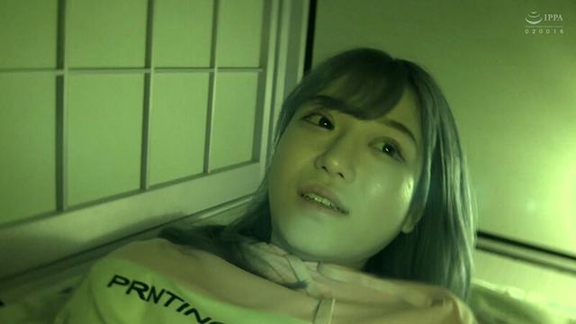 バレたらやばい状況でイカせて！イカせまくる！至近距離Gカップ！！佐藤しお サンプル画像 1