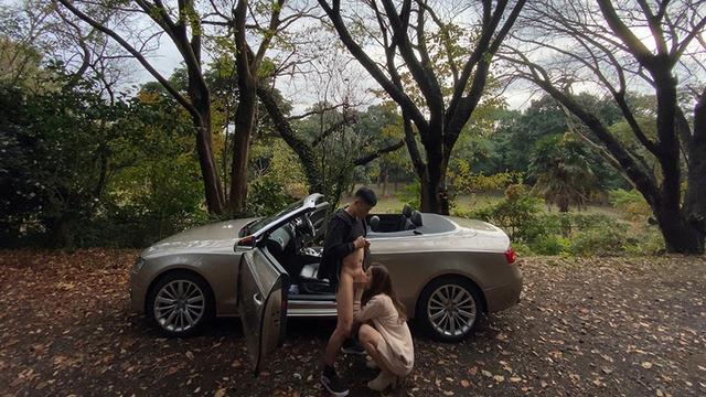 オープンカーセックスドライブ さとう白音 23歳 サンプル画像 12