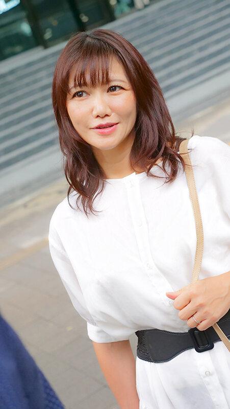 一流のおば様ナンパ セレブ美熟女中出しJAPAN32 サンプル画像 1