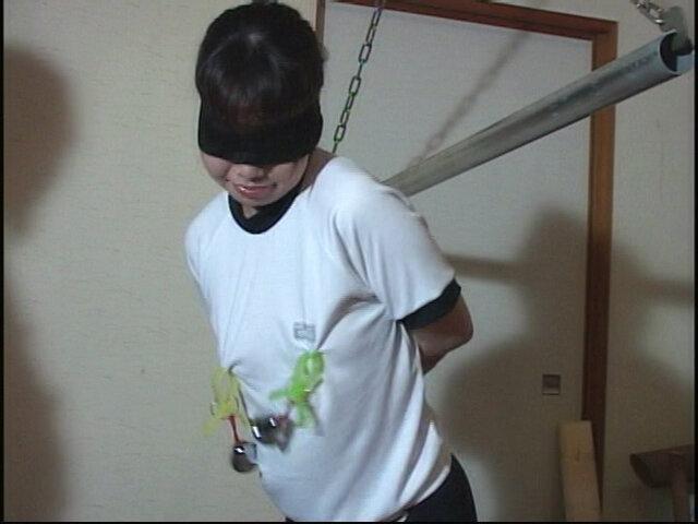愛奴学園 4 浣腸・鞭打ち・逆さ吊り サンプル画像 14