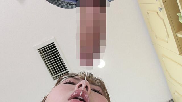 竿を喉奥に咥え込みながら顔動かさずに舌で亀頭かき混ぜ続けるフェラチオ3 サンプル画像 15
