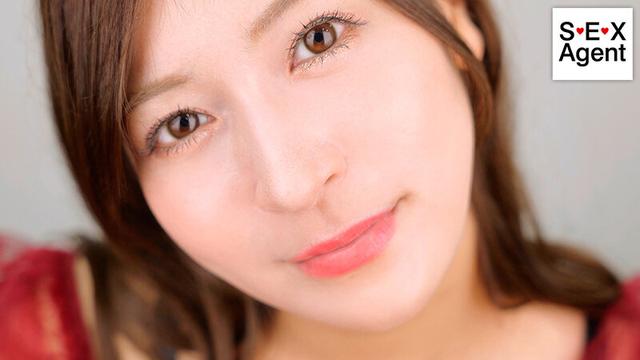 顔で抜く！！顔面ドアップガン見手コキ サンプル画像 11