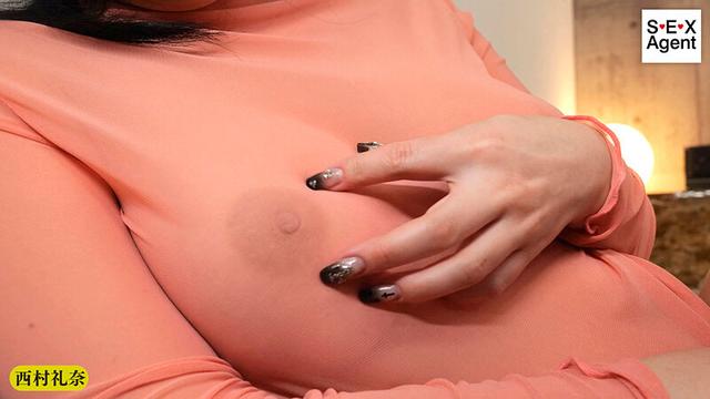 カメラ目線でチクニーする女子の顔面と勃起乳首を堪能するビデオ サンプル画像 12