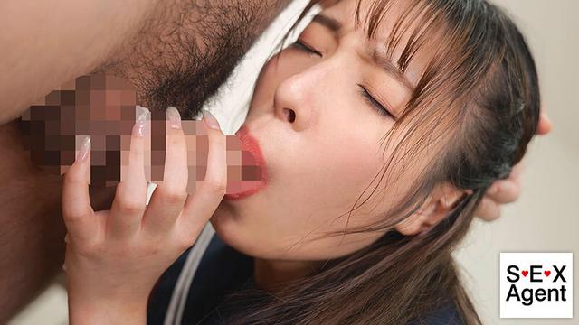 嫌がりながらもチンカスくさくさ汚ち●ぽフェラチオ！ サンプル画像 13