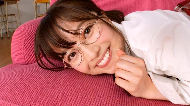 ピチピチの女子○生が大集合！ エッチな体をたっぷり見ながらセンズリさせてくれるDVD サンプル画像 1