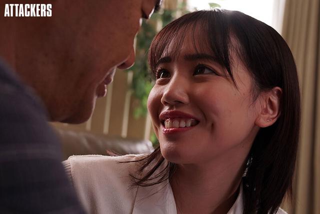 大好きな幼なじみが僕の父親に抱かれていた… 工藤ゆら サンプル画像 5