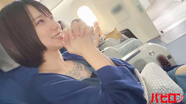 大ヒットデビュー作監督と再会、南国露出追い中出しノーブラ旅行 柊ゆうき サンプル画像 2