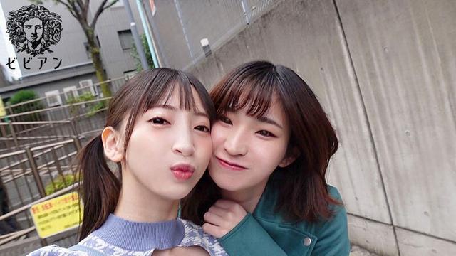 女子同士2 友達同士。カラダの関係のない2人がプライベート自撮りレズ撮影 サンプル画像 6