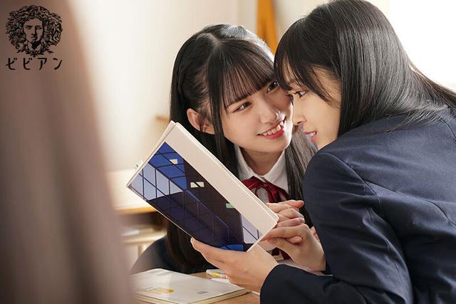 百合妄想していた女子たちの間にまさか私が挟まれるなんて… 推しカップルにW小悪魔挟み撃ちで悶絶レズイキさせられる妄想レズハーレム 赤名いと 天然美月 ゆめ莉りか サンプル画像 2