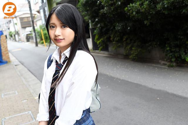 久しぶりに会った幼馴染がナマイキギャルになっていた！囁き杭打ち騎乗位で誘惑してきて何度も中出しさせられたボク 北岡果林 サンプル画像 10