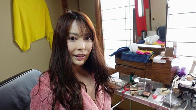 母子交尾～倉渕温泉路～ 配信専用特別版 冴島もも サンプル画像 16