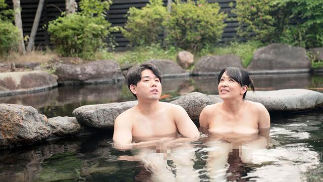 【配信限定特別版】母子交尾 ～湯槍曾温泉路～ 山本かをり サンプル画像 15