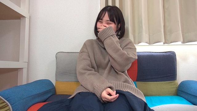 天然でめちゃよく笑う居酒屋店員さん じっくり責められると笑顔が引きつってきて…巨根で半泣きアクメ堕ち！ サンプル画像 1