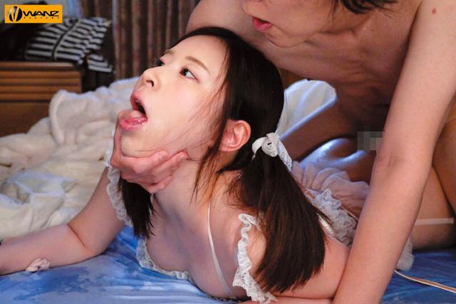 アヘ顔でエビ反り！アクメ潮！大絶叫！ガクブル痙攣キメセク SEX中毒女 中出しBEST サンプル画像 2
