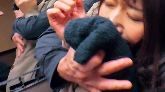 僕の身代わりに監禁されたお姉ちゃんが媚薬をキメられ墜とされるまでの記録 葉月ひな サンプル画像 3