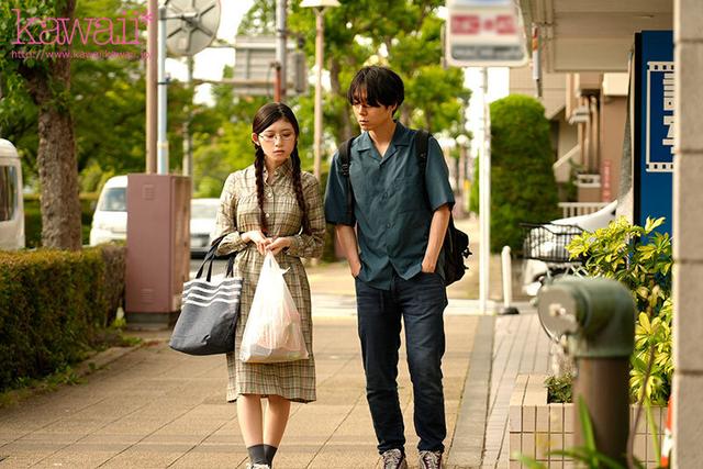 地味なオタク友達はムッツリで早漏で超絶倫エグイほどしゃぶってすんげぇはしたなく腰振って僕のチ●ポを調教したがる…。 設楽ゆうひ サンプル画像 7