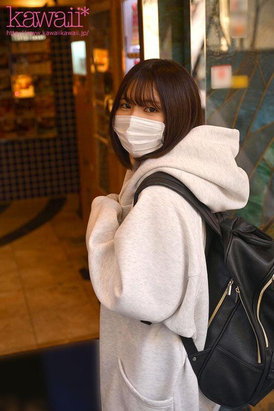 群馬でいっちばんヤリマンな美容師アシスタント 脱いだらスゴイ隠れ巨乳 凪宮ゆきのさん（22）地味で素朴なフリしてチ●ポ大好きでストレス溜まるとSEXで発散 でも田舎では派手に男遊びできなくてムラムラ限界 AV撮影で大ハッスル！！ サンプル画像 1