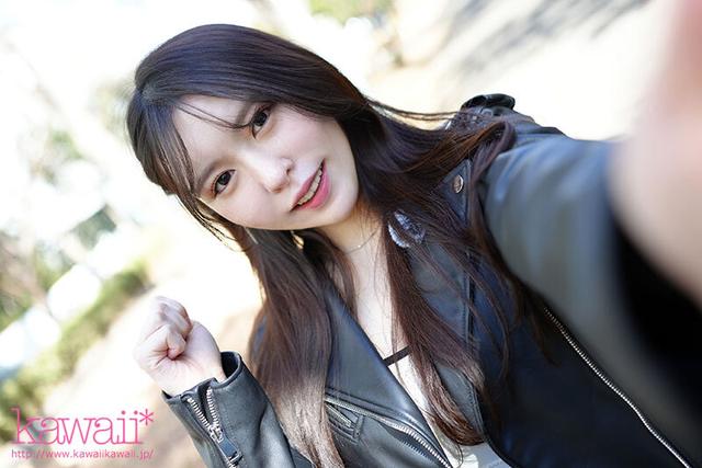 黒島玲衣 初痴女解禁！そして、中出し解禁！初めての逆ナンパでヤリタイ放題 飲んでハメて勝手に生ハメエッチ サンプル画像 9