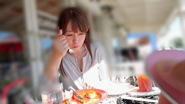 スタイル抜群の人妻と中出し不倫 まる一日とびっこ浜辺でデート 白河花清 サンプル画像 2