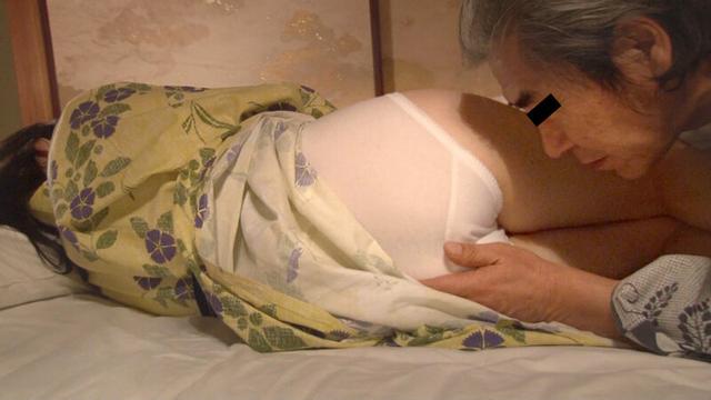 六十路熟女がいっぱいの夜●いライブ4 サンプル画像 1