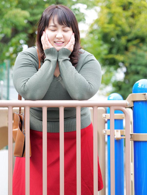 20年間セックスレスの超豊満な爆乳素人妻、久しぶりの快楽に我忘れる。 美里（43歳/K-cup） サンプル画像 1