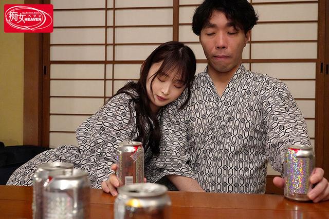 出張先の相部屋で酔ったら淫乱化する後輩社員にハメ潮トルネード騎乗位で12発痴女られたボク 千川とわ サンプル画像 1