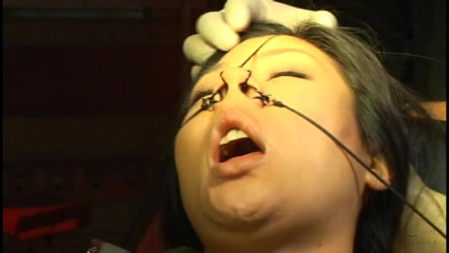 ノーズプレイ＆顔面羞恥責め サンプル画像 9